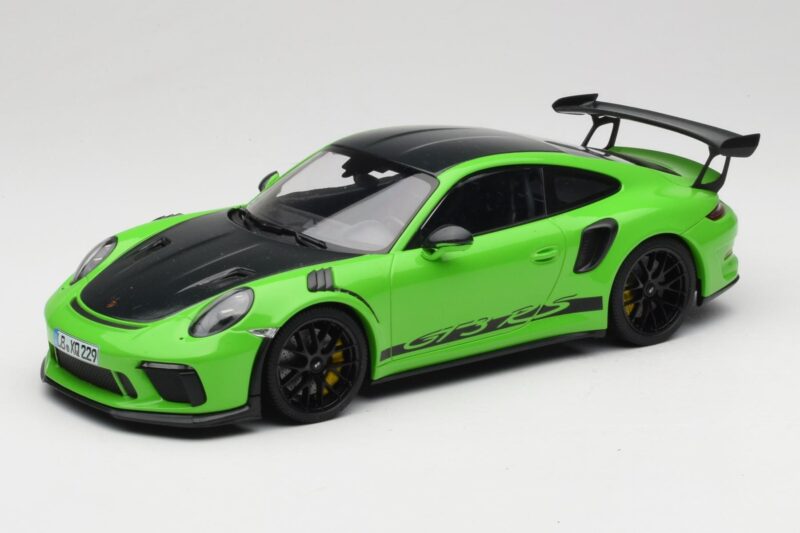 Porsche 911 991.2 GT3 RS Weissach Package Verde Minichamps 1:18 153068233 Metal