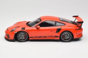 Porsche 911 991.2 GT3 RS Lava Orange & Llantas Plata Minichamps 1:18 155068225 Metal - imagen 3 de 6