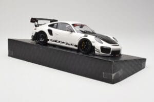 Porsche 911 991.2 GT3 RS Manthey Racing Blanco Minichamps 1:18 MR-911-GT3RS-1801 Metal - imagen 4 de 6