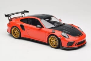 Porsche 911 991.2 GT3 RS Weissach Package Lava Orange Llantas Magnesio Doradas Minichamps 1:18 153068227 Metal - imagen 4 de 6