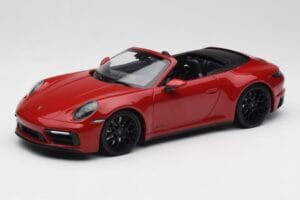 Porsche 911 992 Carrera 4 GTS Descapotable Rojo Minichamps 1:18 155063032 Metal