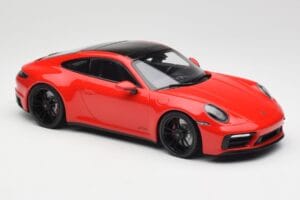 Porsche 911 992 Carrera 4 GTS Rojo Minichamps 1:18 155063100 Metal - imagen 4 de 6