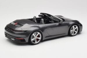 Porsche 911 992 Carrera 4S Descapotable Agate Grey Metallic Minichamps 1:18 155067336 Metal - imagen 2 de 6