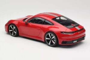 Porsche 911 992 Carrera 4S Carmine Red Minichamps 1:18 155067326 Metal - imagen 5 de 6