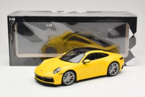 Porsche 911 992 Carrera 4S Amarillo Minichamps 1:18 155067320 Metal - imagen 6 de 6