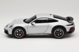 Porsche 911 992 Dakar Ice Grey Metallic Norev 1:18 187242 Metal - imagen 4 de 8