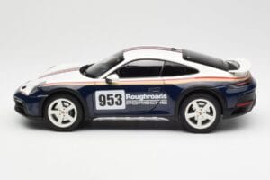 Porsche 911 992 Dakar Rough Roads Norev 1:18 187240 Metal - imagen 4 de 9