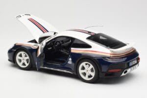 Porsche 911 992 Dakar Rough Roads Norev 1:18 187240 Metal - imagen 6 de 9