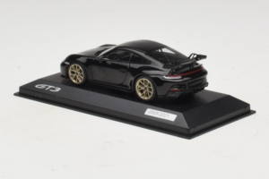 Porsche 911 992 GT3 Negro Con Llantas Doradas Minichamps 1:43 WAP0201520M007 Metal - imagen 3 de 4
