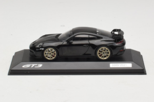 Porsche 911 992 GT3 Negro Con Llantas Doradas Minichamps 1:43 WAP0201520M007 Metal
