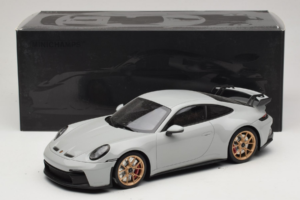 Porsche 911 992 GT3 Chalk Llantas Doradas Minichamps 1:18 117069001 Metal - imagen 6 de 6