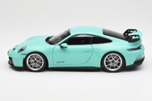 Porsche 911 992 GT3 Mint Verde Norev 1:18 187316 Metal - imagen 4 de 8