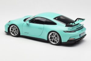 Porsche 911 992 GT3 Mint Verde Norev 1:18 187316 Metal - imagen 7 de 8