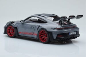 Porsche 911 992 GT3 RS Arctic Gris Pyro Rojo Norev 1:18 187350 Metal - imagen 7 de 8