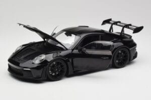 Porsche 911 992 GT3 RS Negro & Llantas Negras Concept Minichamps 1:18 911992003 Metal - imagen 2 de 8