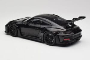 Porsche 911 992 GT3 RS Negro & Llantas Negras Concept Minichamps 1:18 911992003 Metal - imagen 7 de 8