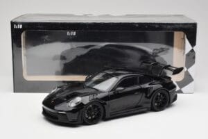 Porsche 911 992 GT3 RS Negro & Llantas Negras Concept Minichamps 1:18 911992003 Metal - imagen 8 de 8