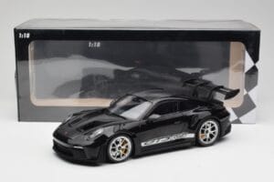Porsche 911 992 GT3 RS Negro Con Llantas Plata Minichamps 1:18 155062231 Metal - imagen 6 de 6