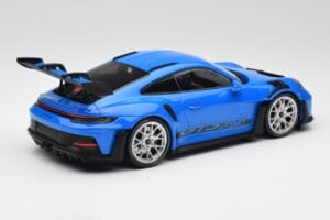Porsche 911 992 GT3 RS Azul & Llantas Plata & Decor Negro Minichamps 1:18 153062234 Metal - imagen 2 de 6