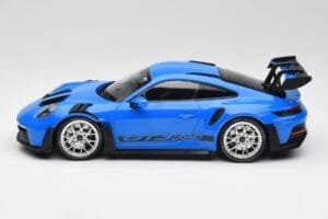 Porsche 911 992 GT3 RS Azul & Llantas Plata & Decor Negro Minichamps 1:18 153062234 Metal - imagen 3 de 6