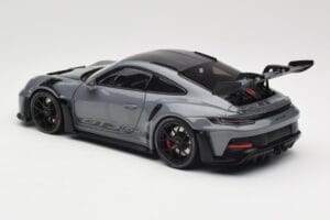 Porsche 911 992 GT3 RS Crayon Weissach Package & Black Wheels Minichamps 1:18 110062024 Metal - imagen 7 de 8