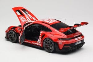 Porsche 911 992 GT3 RS Getspeed Race Taxi Guards Red Minichamps 1:18 110062040 Metal - imagen 5 de 8
