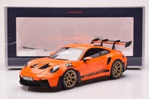 Porsche 911 992 GT3 RS Gulf Naranja Norev 1:18 187360 Metal - imagen 8 de 8