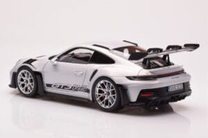 Porsche 911 992 GT3 RS Ice Gris Norev 1:18 187359 Metal - imagen 7 de 8