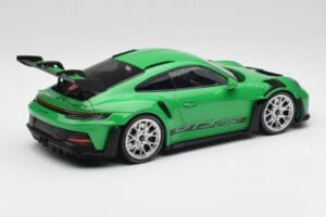 Porsche 911 992 GT3 RS Python Verde & Llantas Plata & Decor Negro Minichamps 1:18 153062235 Metal - imagen 2 de 6