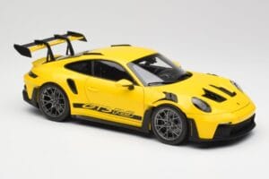 Porsche 911 992 GT3 RS Racing Amarillo Norev 1:18 WAP0212810RGT3 Metal - imagen 6 de 8
