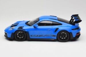 Porsche 911 992 GT3 RS Shark Azul & Llantas Negras Minichamps 1:18 153062233 Metal - imagen 3 de 6