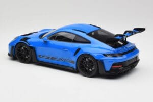 Porsche 911 992 GT3 RS Shark Azul & Llantas Negras Minichamps 1:18 153062233 Metal - imagen 5 de 6
