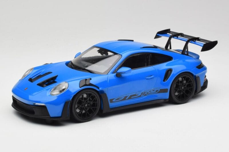 Porsche 911 992 GT3 RS Shark Azul & Llantas Negras Minichamps 1:18 153062233 Metal