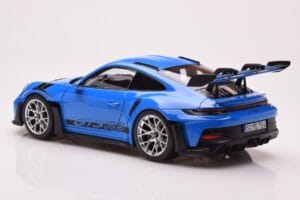 Porsche 911 992 GT3 RS Sharkblue Norev 1:18 187358 Metal - imagen 7 de 8
