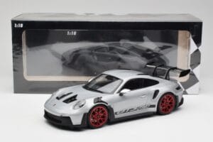 Porsche 911 992 GT3 RS Plata & Llantas Rojas Minichamps 1:18 153062241 Metal - imagen 6 de 6