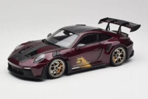 Porsche 911 992 GT3 RS Ultravioleta & Llantas Plata Minichamps 1:18 110062029 Metal