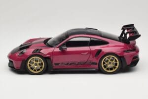 Porsche 911 992 GT3 RS Weissach Package Ruby Star Norev 1:18 187370 Metal - imagen 4 de 8