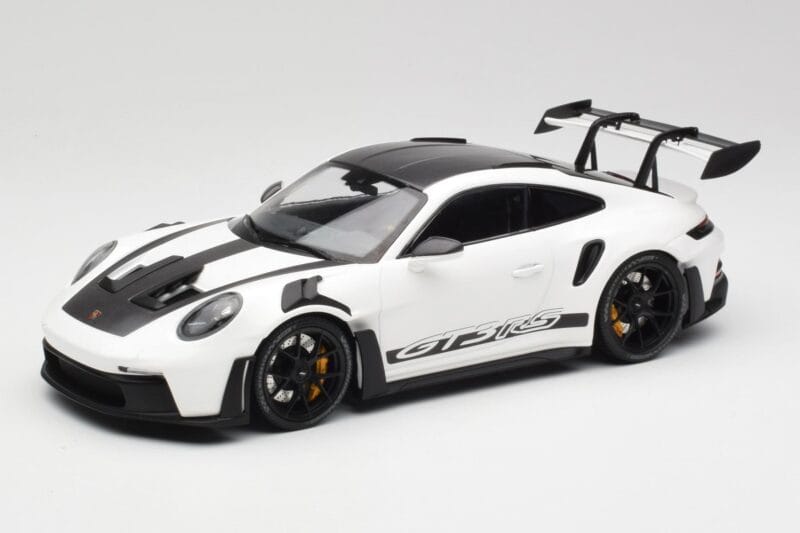Porsche 911 992 GT3 RS Blanco & Llantas Negras Minichamps 1:18 155062230 Metal