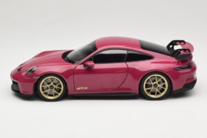 Porsche 911 992 GT3 Ruby Star Neo Norev 1:18 187381 Metal - imagen 4 de 8