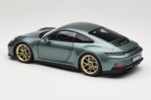 Porsche 911 992 GT3 Touring Package Malachite Green Metallic Norev 1:18 187382 Metal - imagen 7 de 8