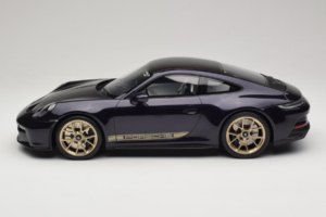 Porsche 911 992 GT3 Touring Viola Metallic GT Spirit 1:12 GT937 Resina - imagen 3 de 6