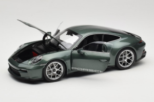 Porsche 911 992 S/T Malachite Green Metallic Norev 1:18 187472 Metal - imagen 2 de 8