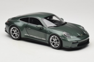 Porsche 911 992 S/T Malachite Green Metallic Norev 1:18 187472 Metal - imagen 6 de 8