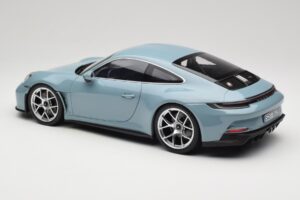 Porsche 911 992 S/T Meisenblau Norev 1:12 127550 Metal - imagen 5 de 6