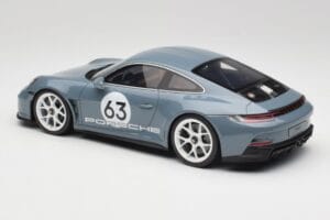 Porsche 911 992 ST Gentian Blue Metallic GT Spirit 1:18 GT491 Resina - imagen 5 de 6