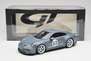 Porsche 911 992 ST Gentian Blue Metallic GT Spirit 1:18 GT491 Resina - imagen 6 de 6