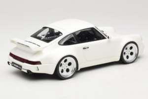 Porsche 911 992 Strosek Giga White GT Spirit 1:18 GT525 Resina - imagen 2 de 6
