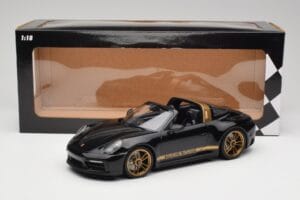 Porsche 911 992 Targa Porsche Design Negro & Oro Concept Minichamps 1:18 PORSCHE001 Metal - imagen 6 de 6