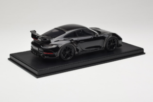 Porsche 911 992 TechArt GTstreet R Negro Con Llantas Negras TechArt 1:18 REMC012 Resina - imagen 3 de 6