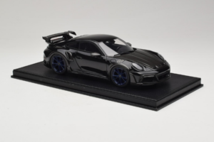 Porsche 911 992 TechArt GTstreet R Negro Con Llantas Azules TechArt 1:18 REMC009 Resina - imagen 4 de 6